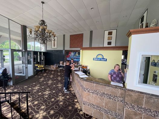 Work Day At Lotus Care House 5100 E Linwood Blvd Kansas City Mo 13 United States 5 August 21