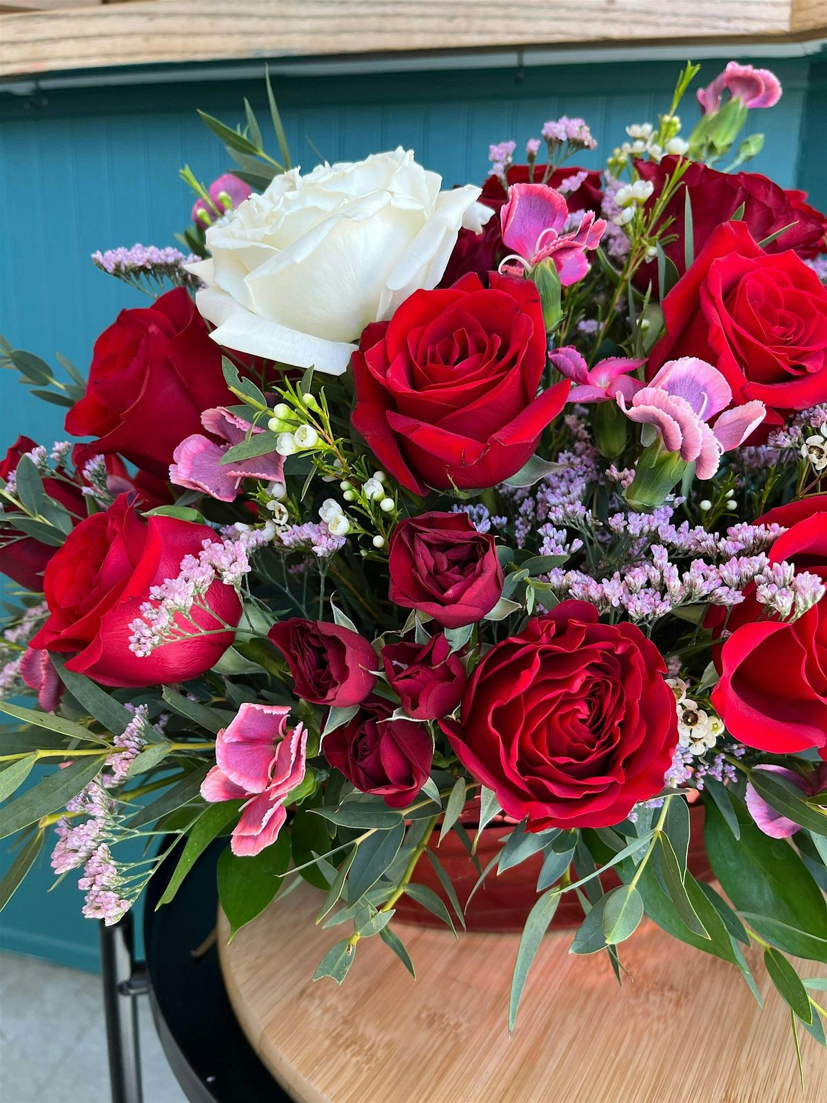 Holiday Floral Arranging 101 - Vase Arrangements