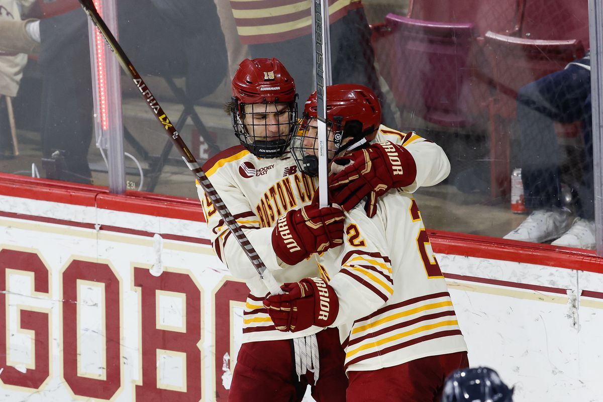 Boston College Eagles at UConn Huskies Mens Hockey