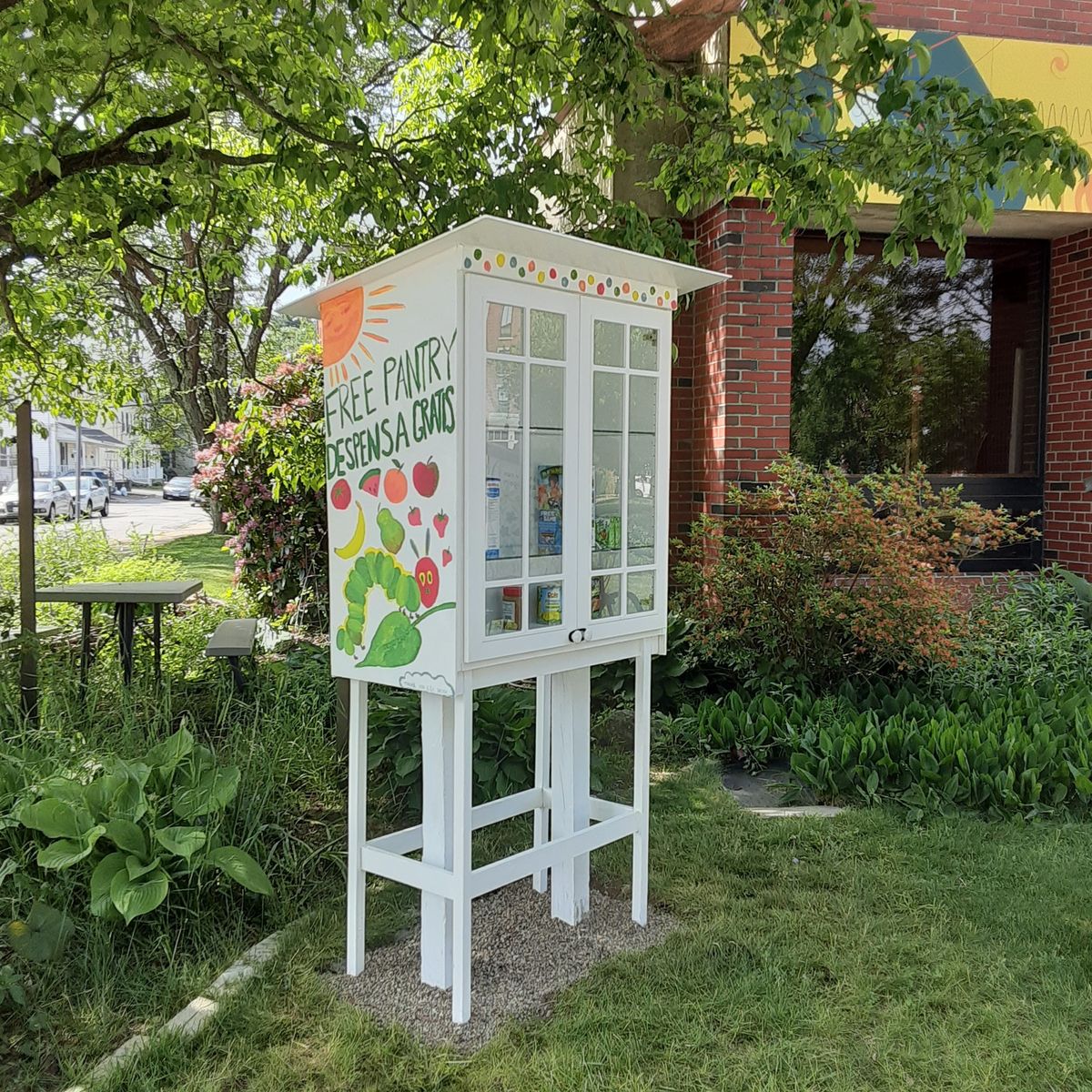 Wall of Grass - Mini-Food-Pantry\/Toy Drive Benefit 