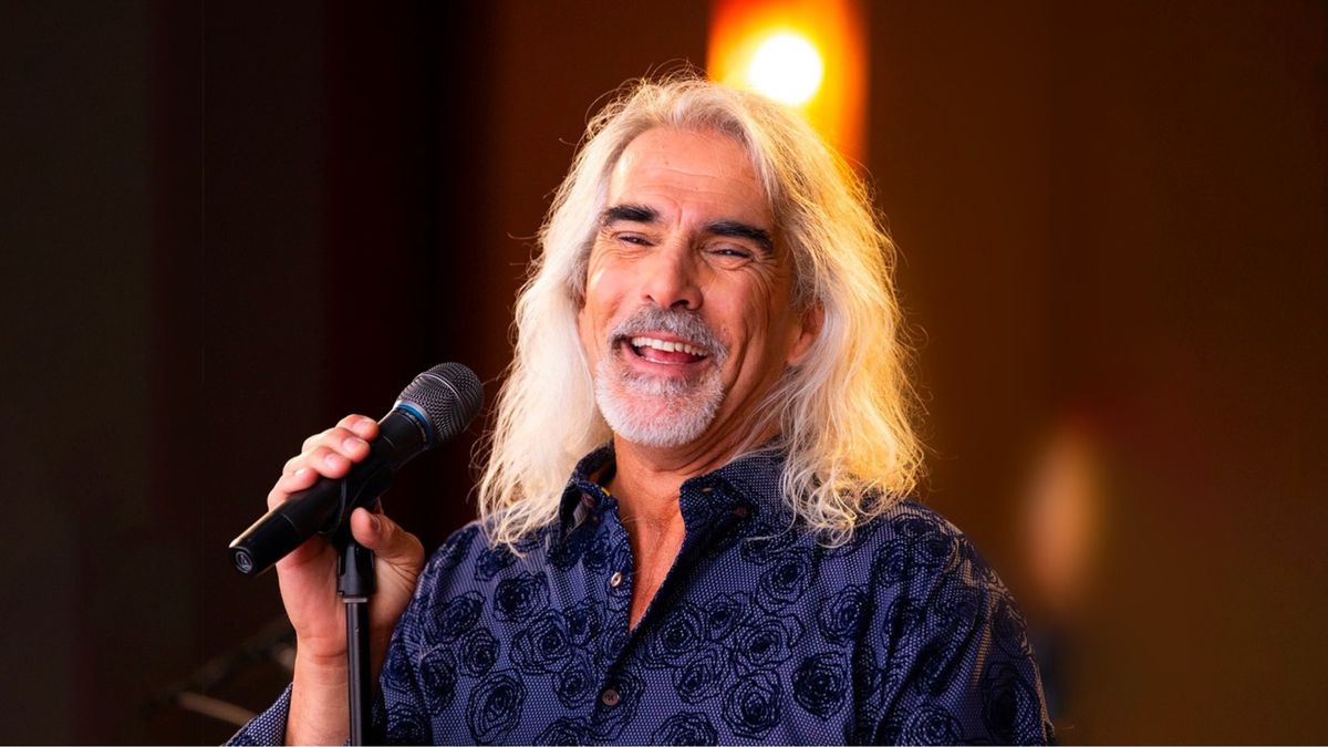 Christmas with Guy Penrod