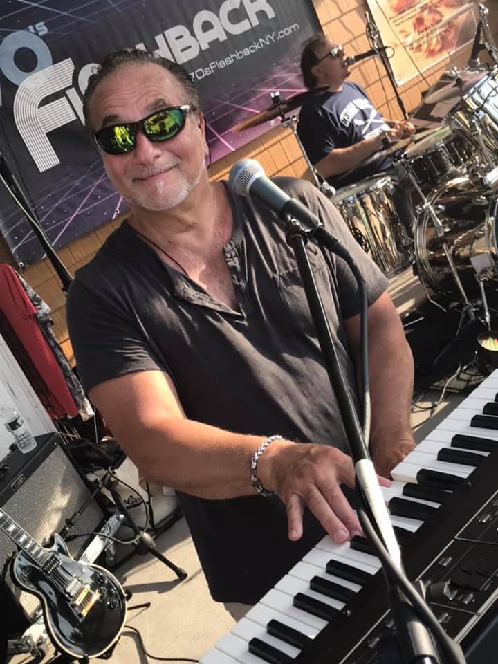 Radio Flashback Rocks Ristegios!, Ristegio's, Patchogue, 21 May 2022