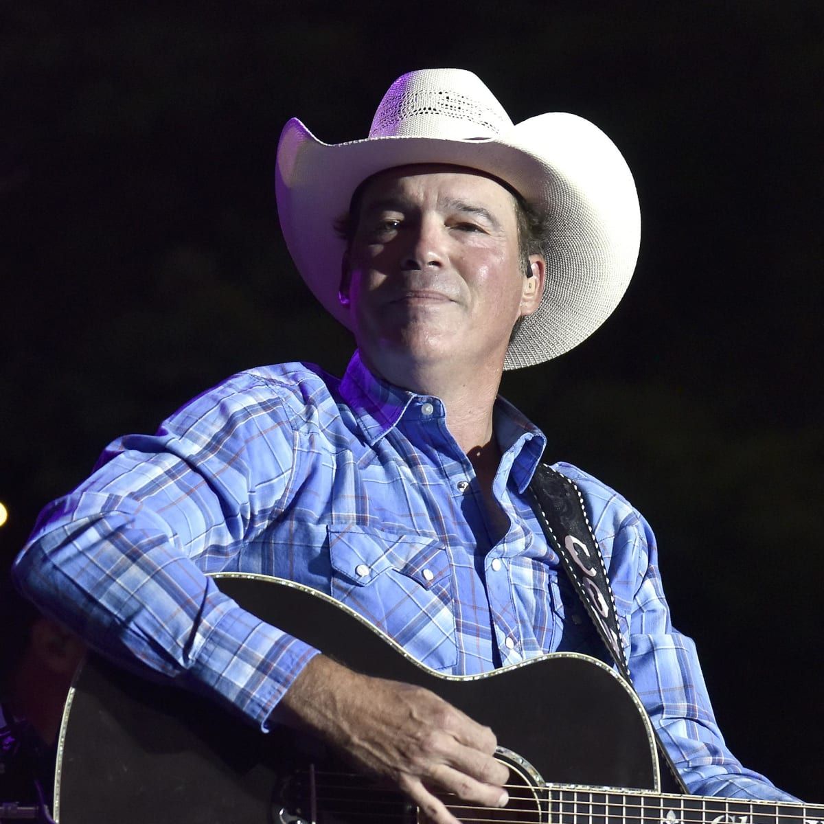 Clay Walker at Caloosa Sound Amphitheater