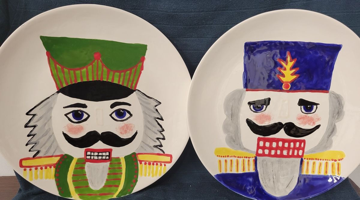 Ceramic ART-  Nutcracker Dinner Plate