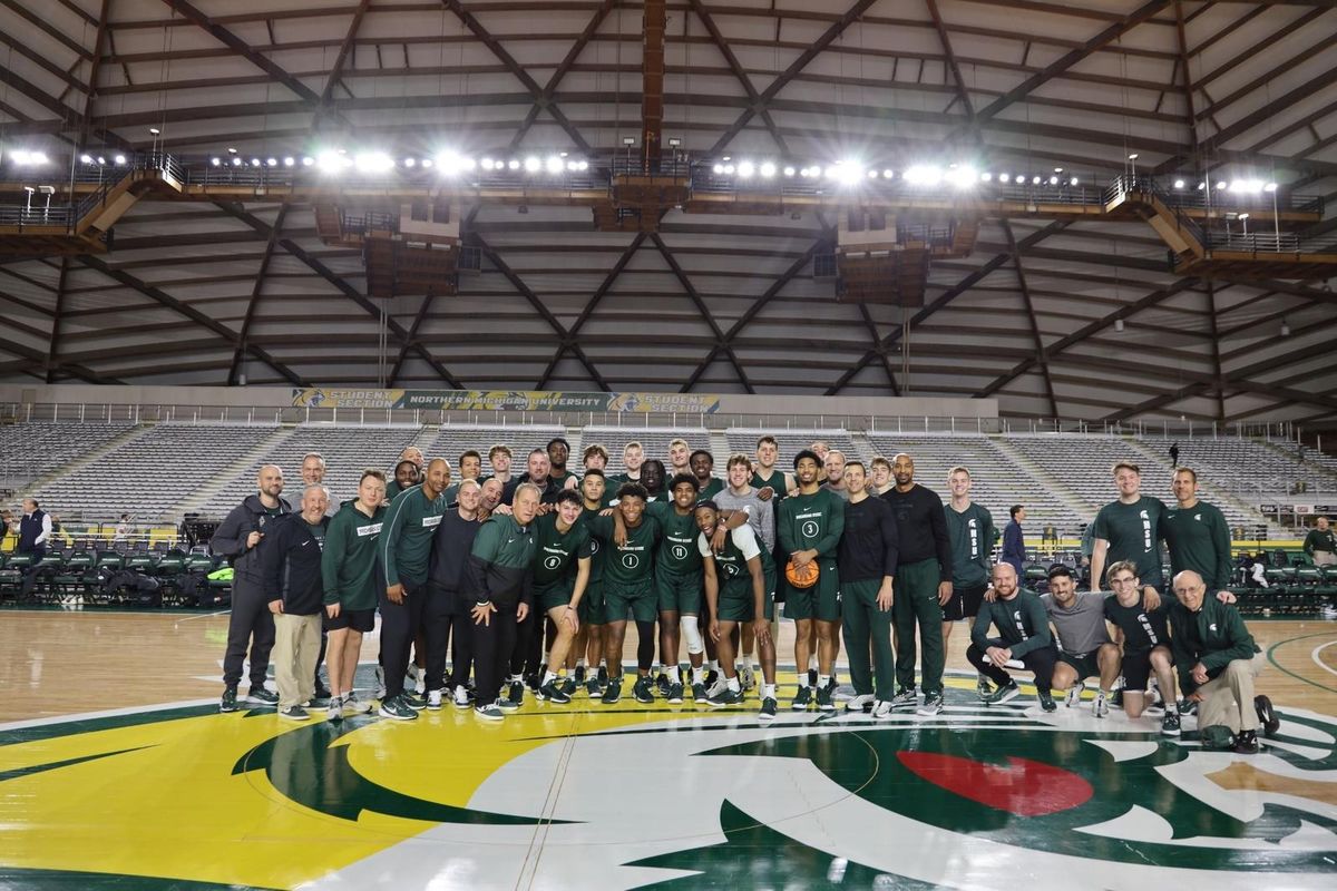 Michigan State Spartans at Northern Michigan Wildcats Mens Hockey