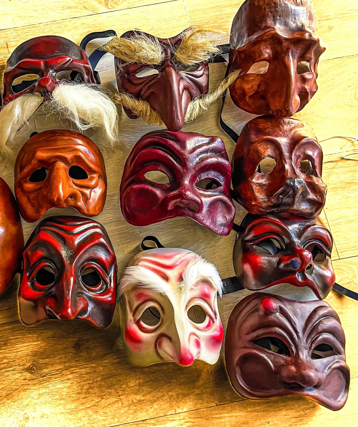 Du Masque Neutre aux Masques Expressifs\/ 14 - 16 F\u00c9V- PARIS- OUVERT \u00c0 TOUS