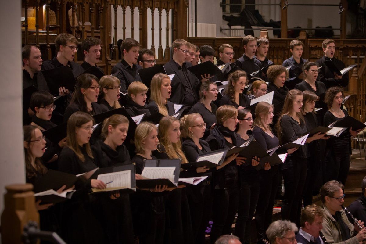 Johannespassion Bach \/ Schumann - Deutsche Philharmonische Akademie