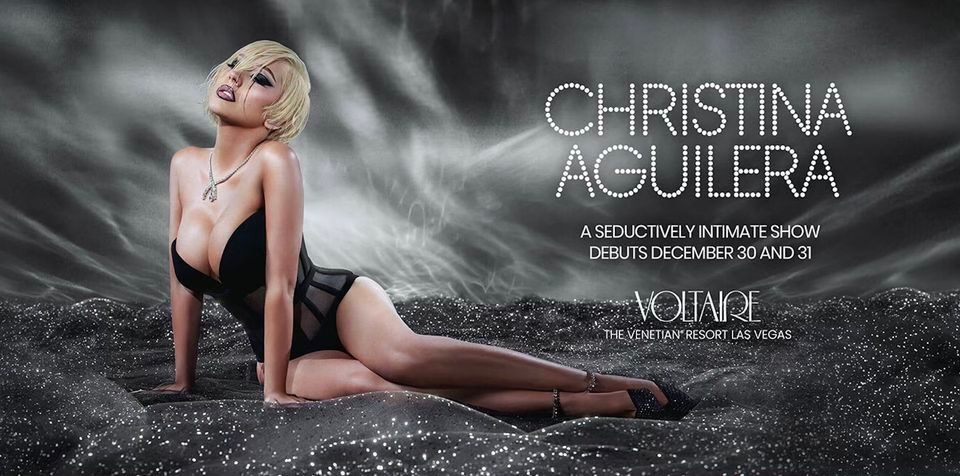 Christina Aguilera - A Seductively Intimate Show at Voltaire