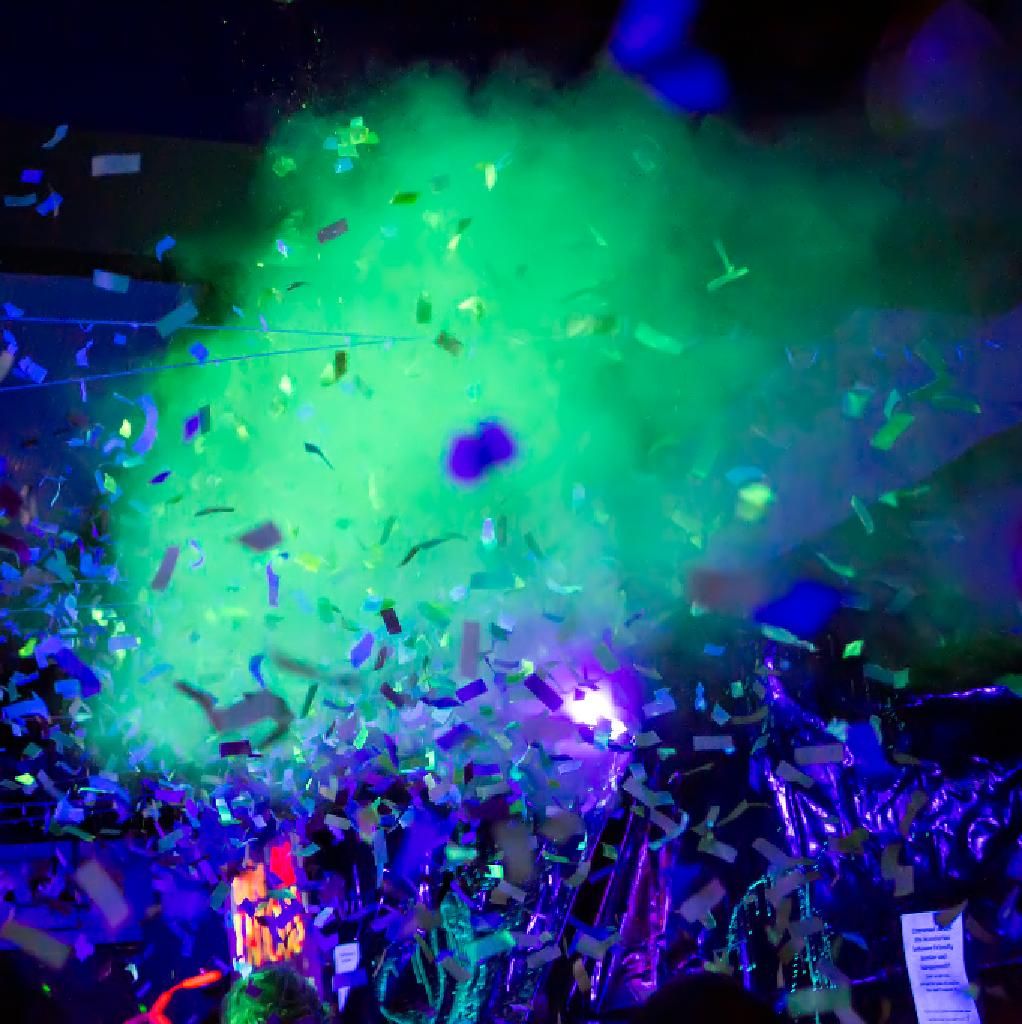 Party In Your Pants - SUNDAY SESSIONS chapter 2