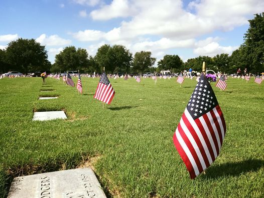 Volunteer at Houston National Cemetery, Houston National Cemetery ...