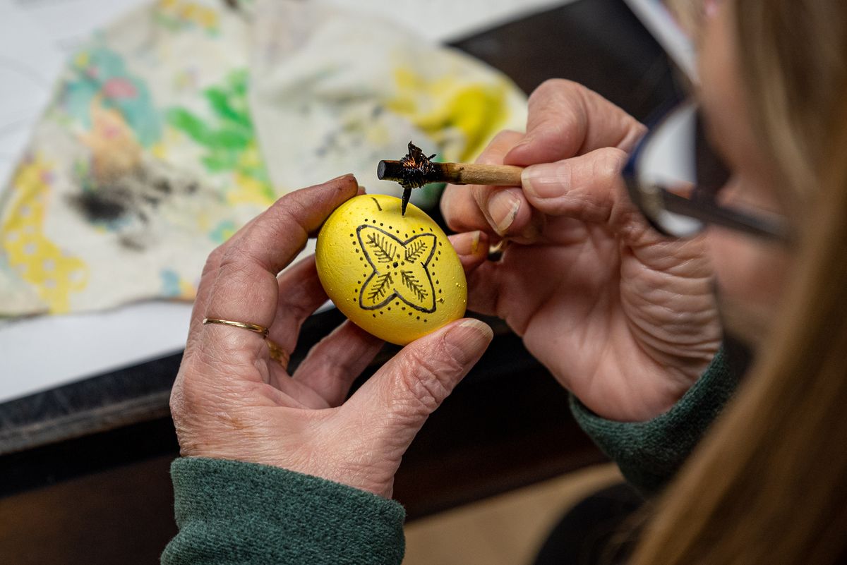 Ukrainian-Style Egg Decorating for Christmas