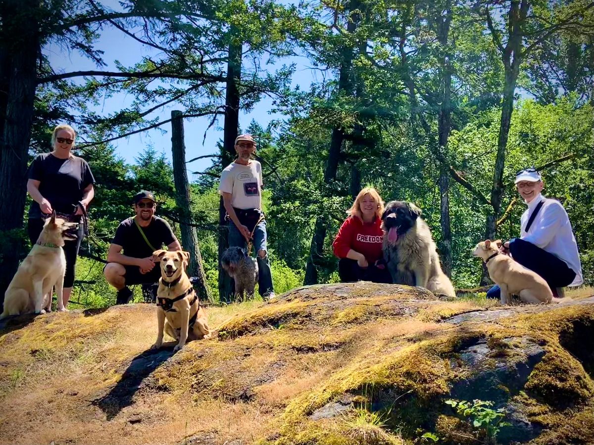 Esquimalt Pack Walk