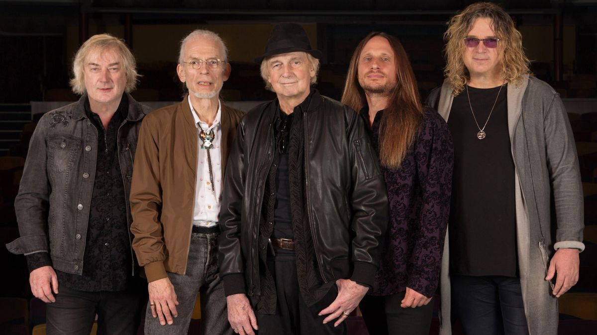 YES - The Classic Tales of YES Tour in London