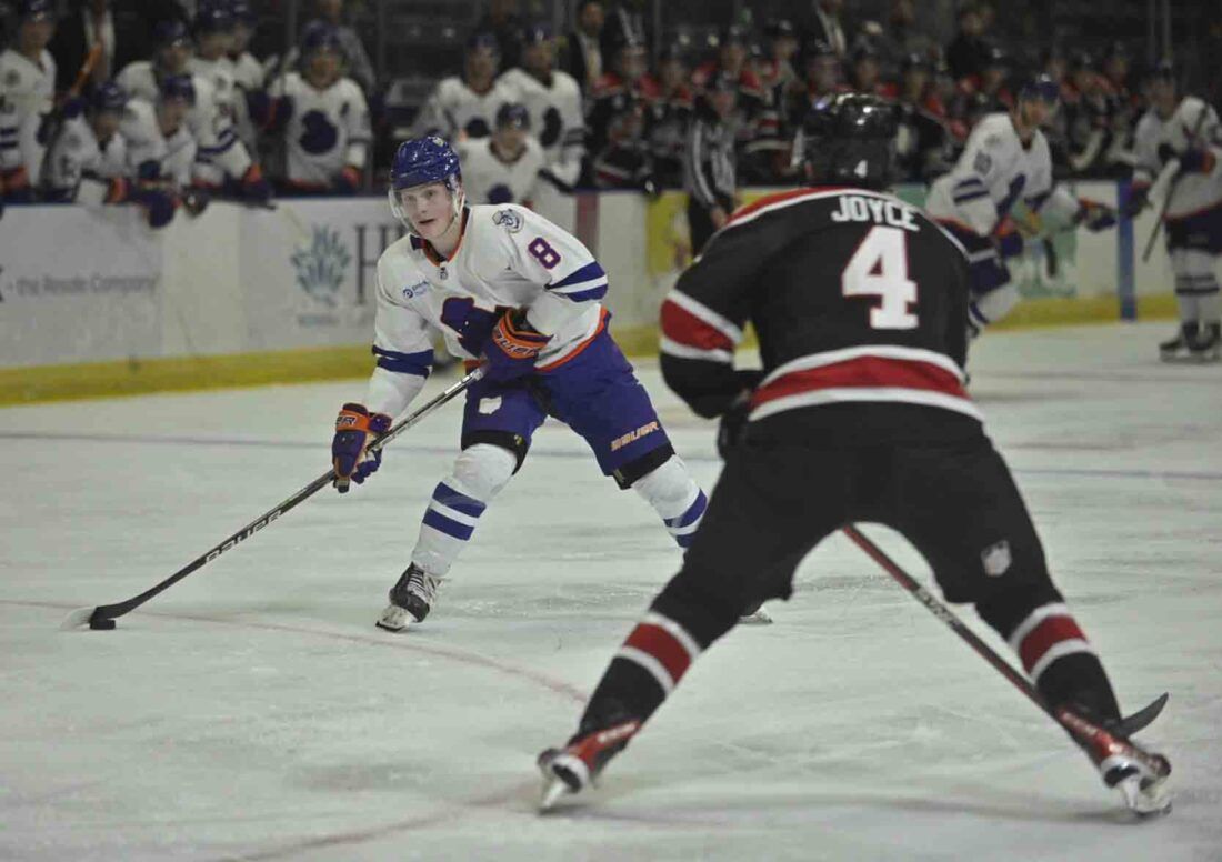 Youngstown Phantoms at Chicago Steel