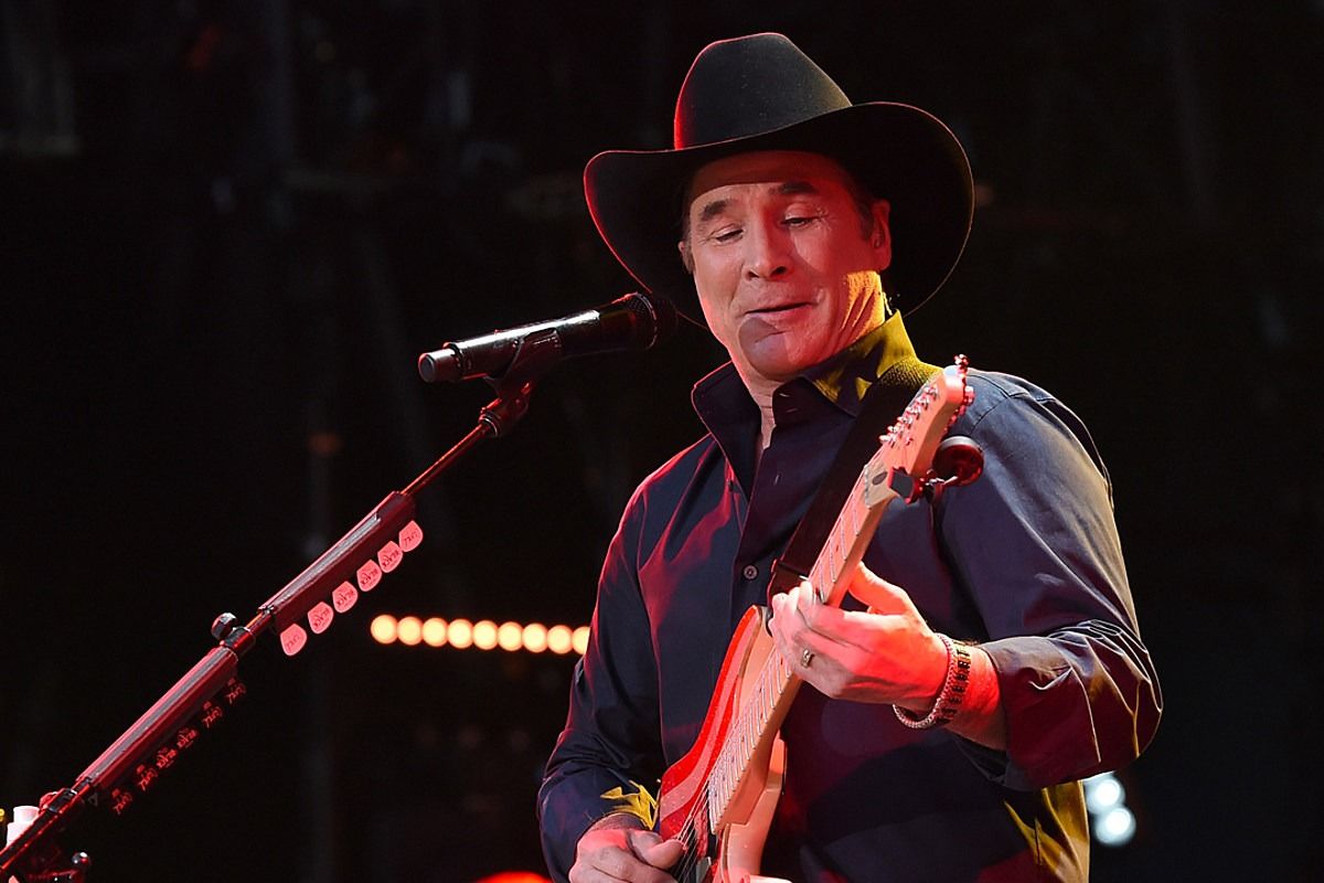 Clint Black At L'auberge Du Lac Casino And Resort - Lake Charles, LA