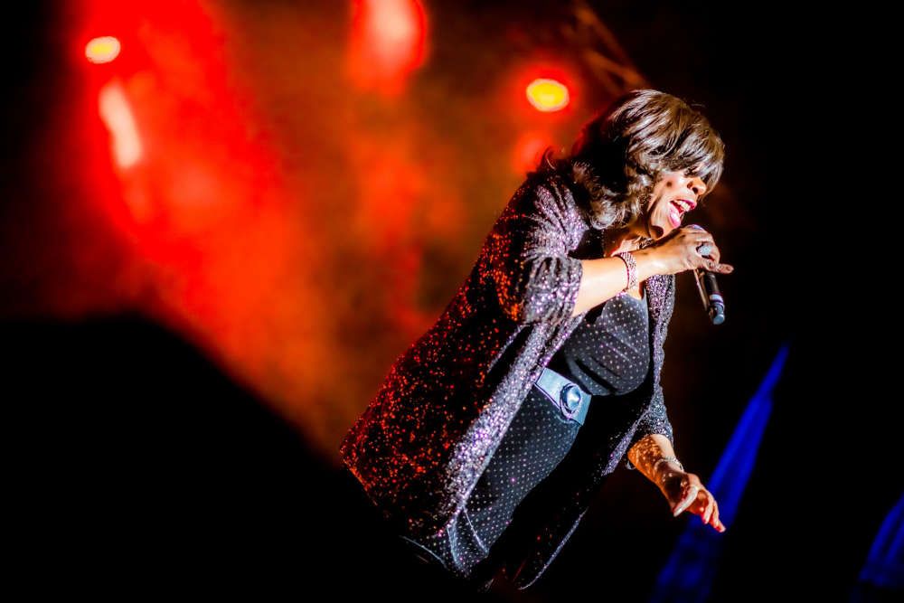 Jaki Graham - Home Town Christmas Show