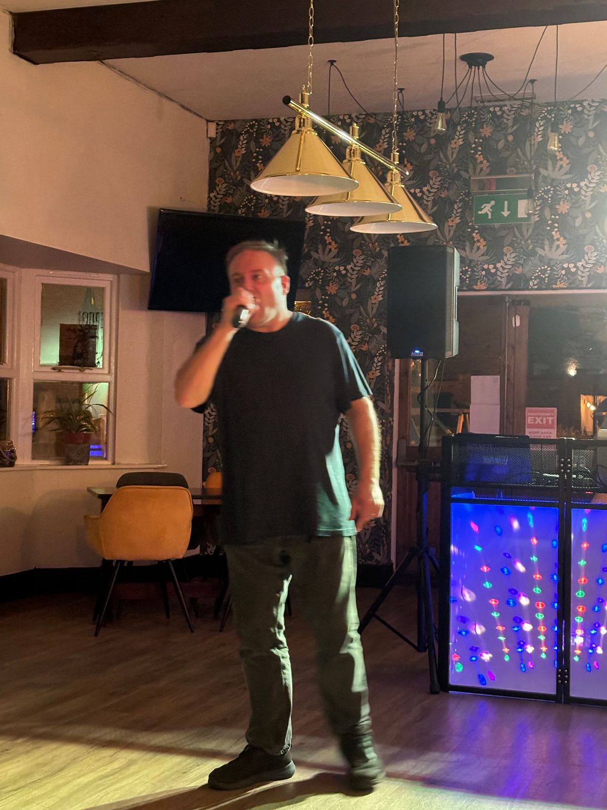 Karaoke at The Chequers in Potterhanworth 