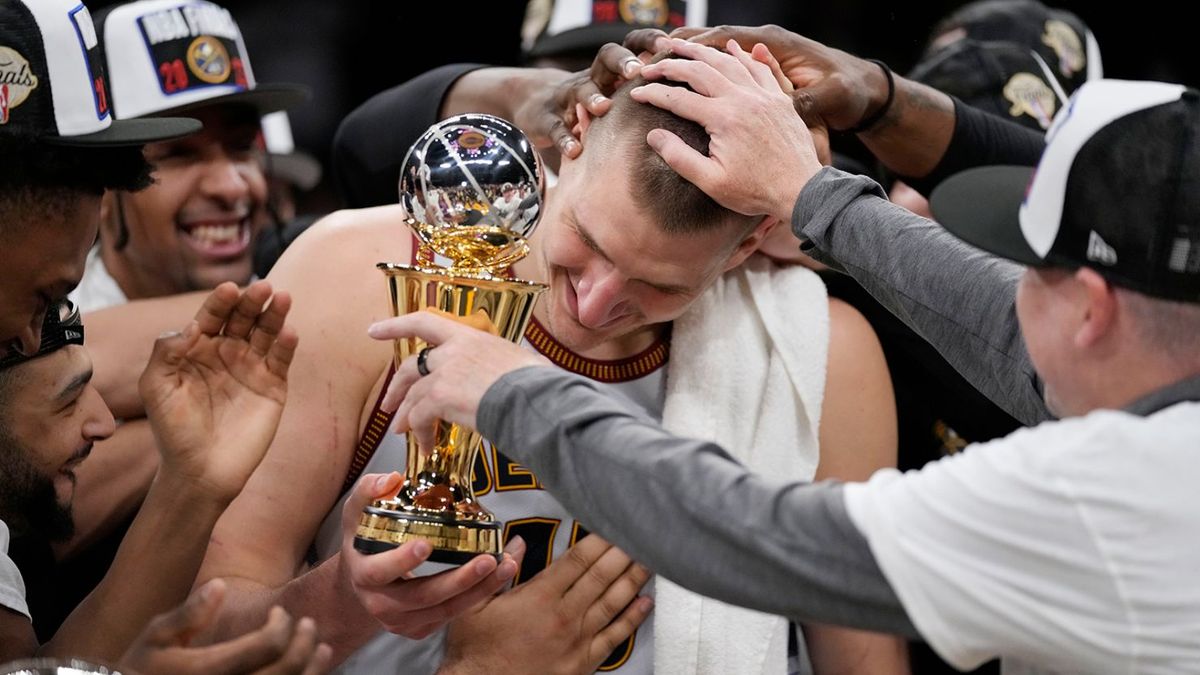 Los Angeles Lakers at Denver Nuggets