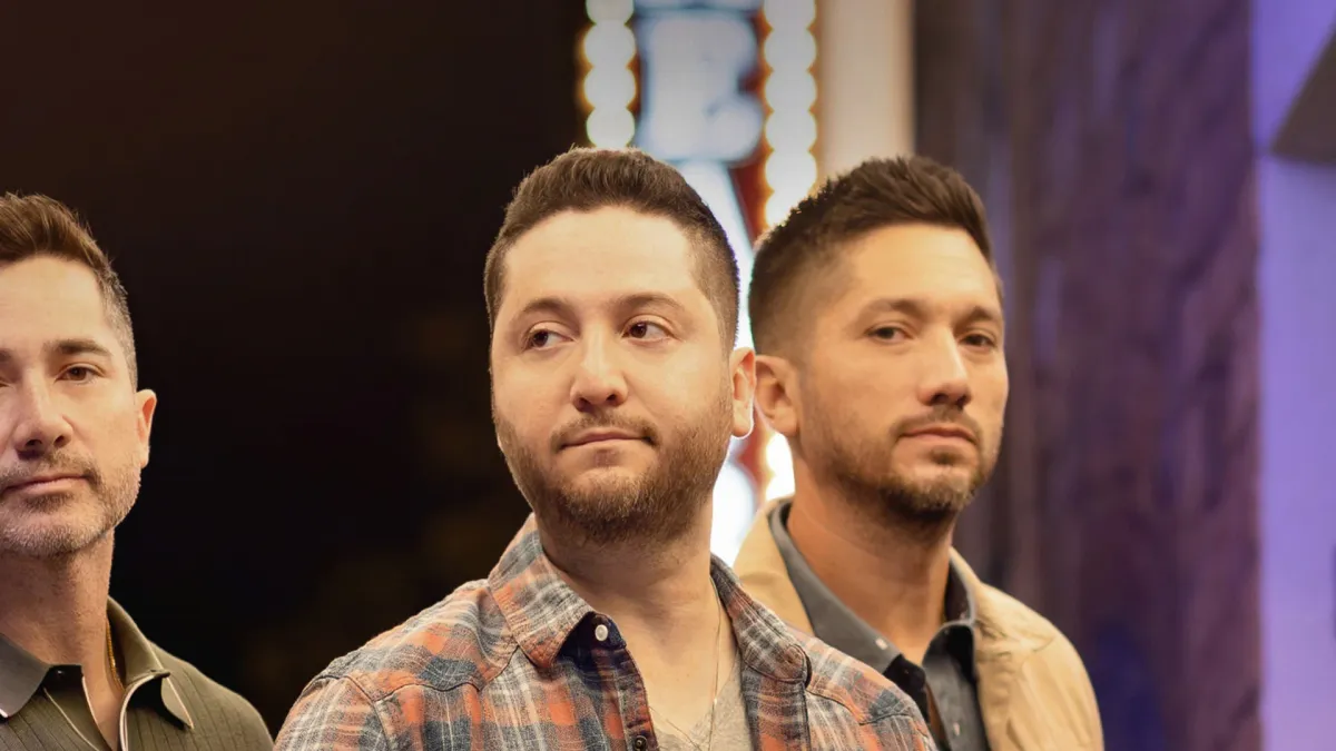 Boyce Avenue in Washington