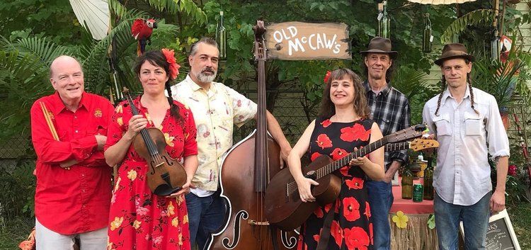 Jo Serrapere & the LaFawndas