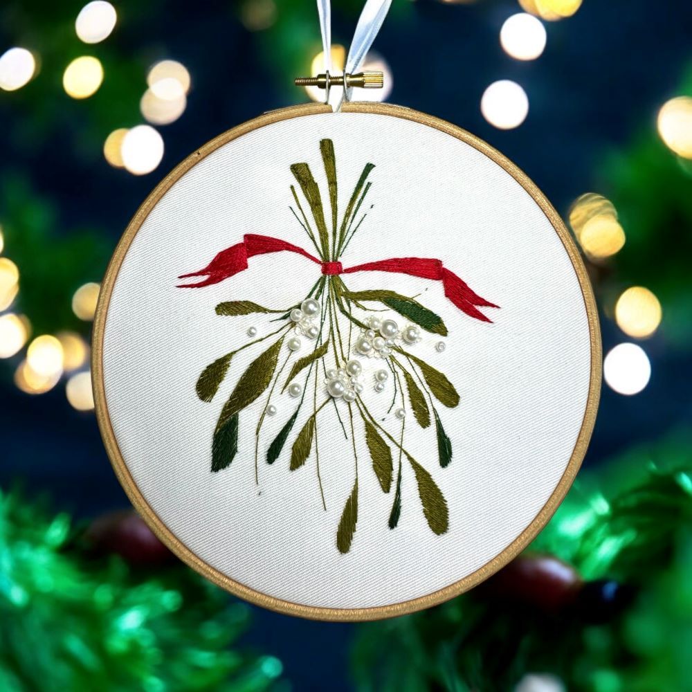 Christmas Embroidery Workshop at The Harpenden Arms 