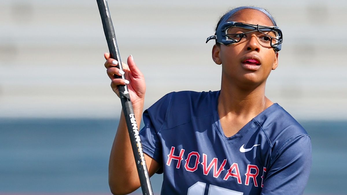 Sacred Heart Pioneers at Howard University Bison