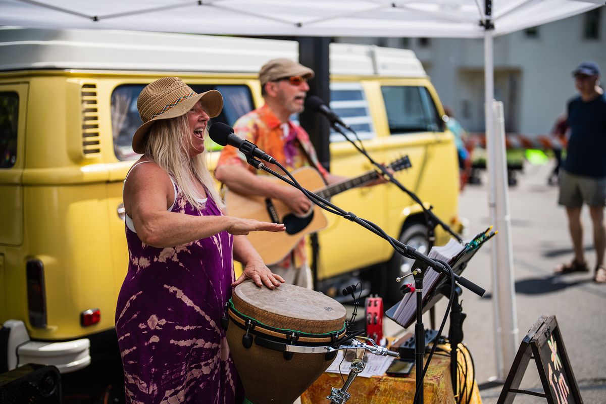 Jim 'n' Nancy@Downtown Fond du Lac Farmers Market