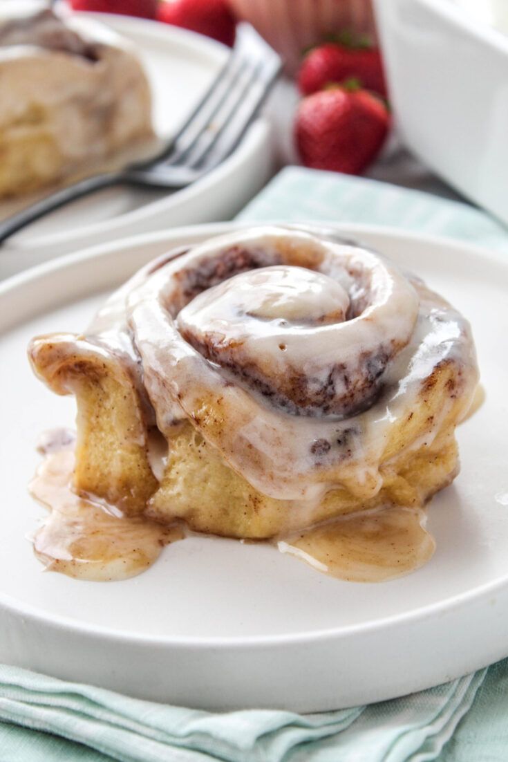 Roll With It: The Ultimate Cinnamon Roll Workshop