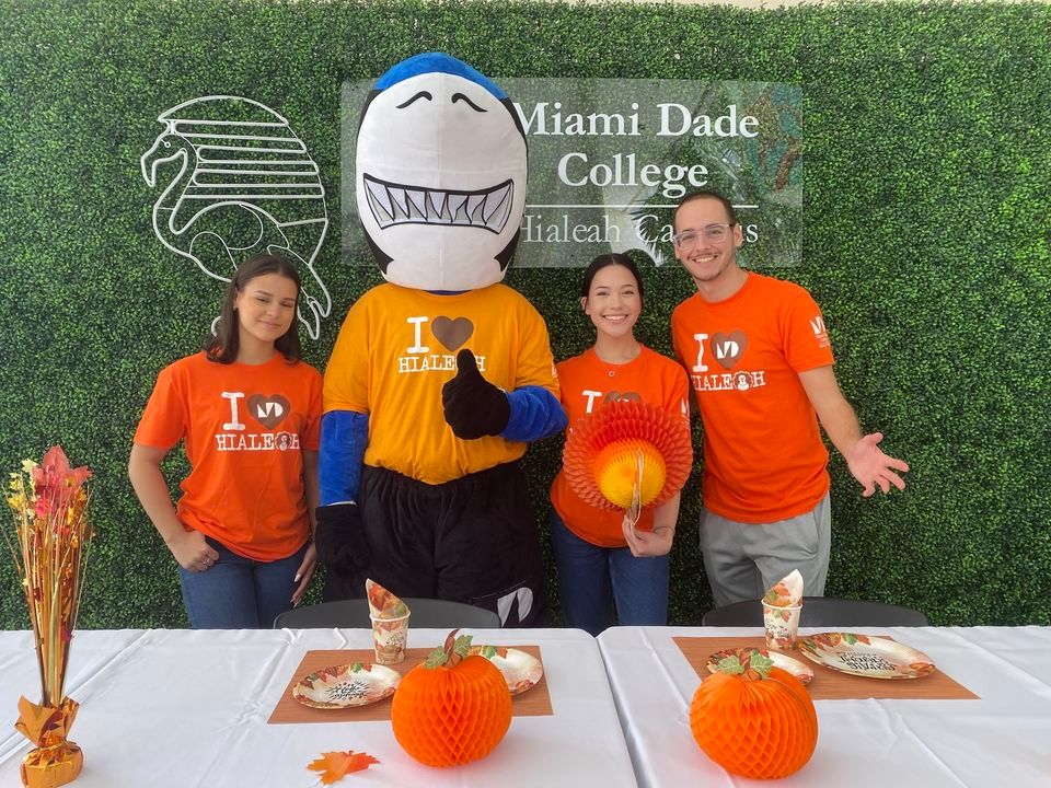 Student and Employee Holiday Appreciation Luncheon , Miami Dade College