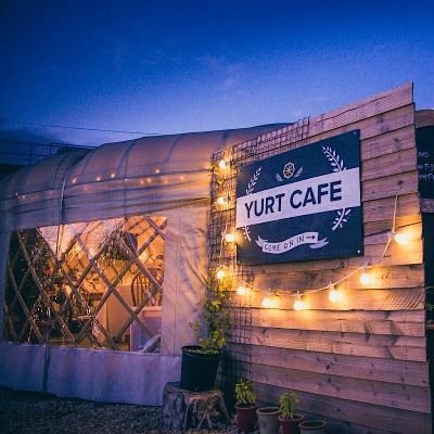 Yurt Caf\u00e9