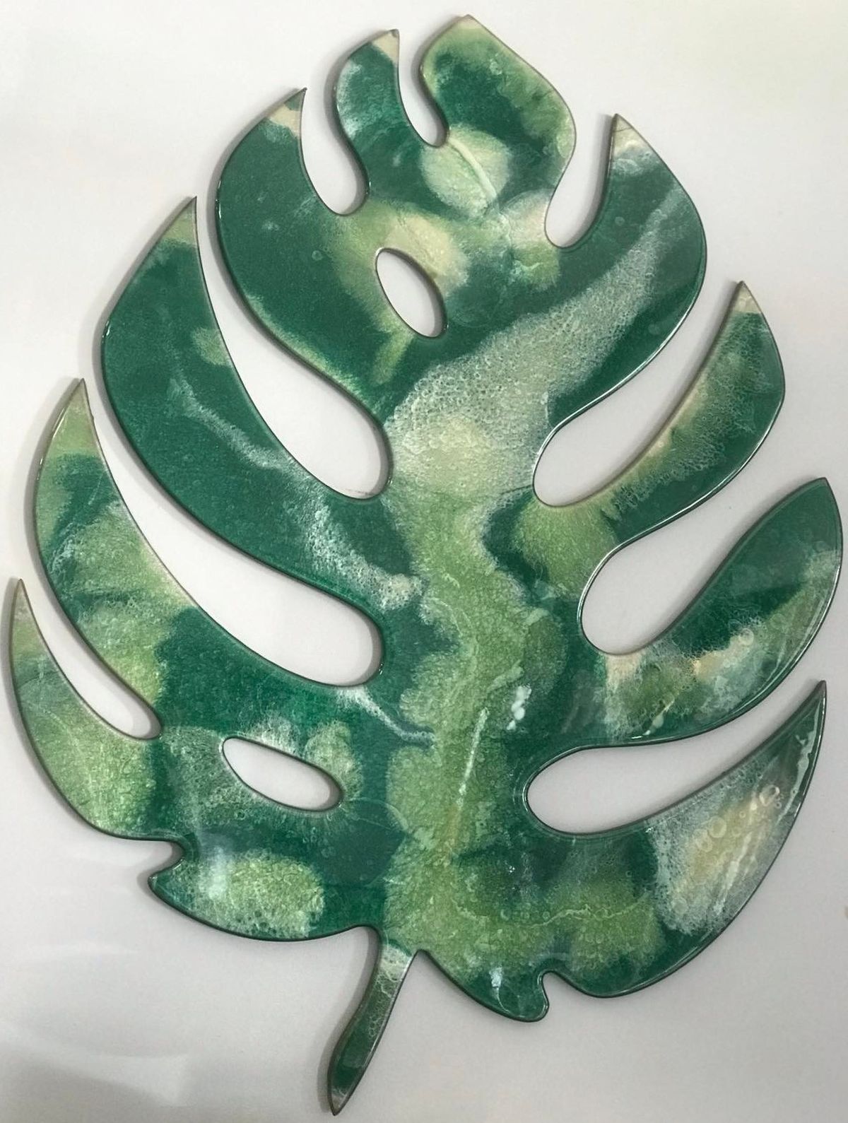 Tuesday 5th November  - 60cm Monstera Leaf Resin Class - 6.30pm