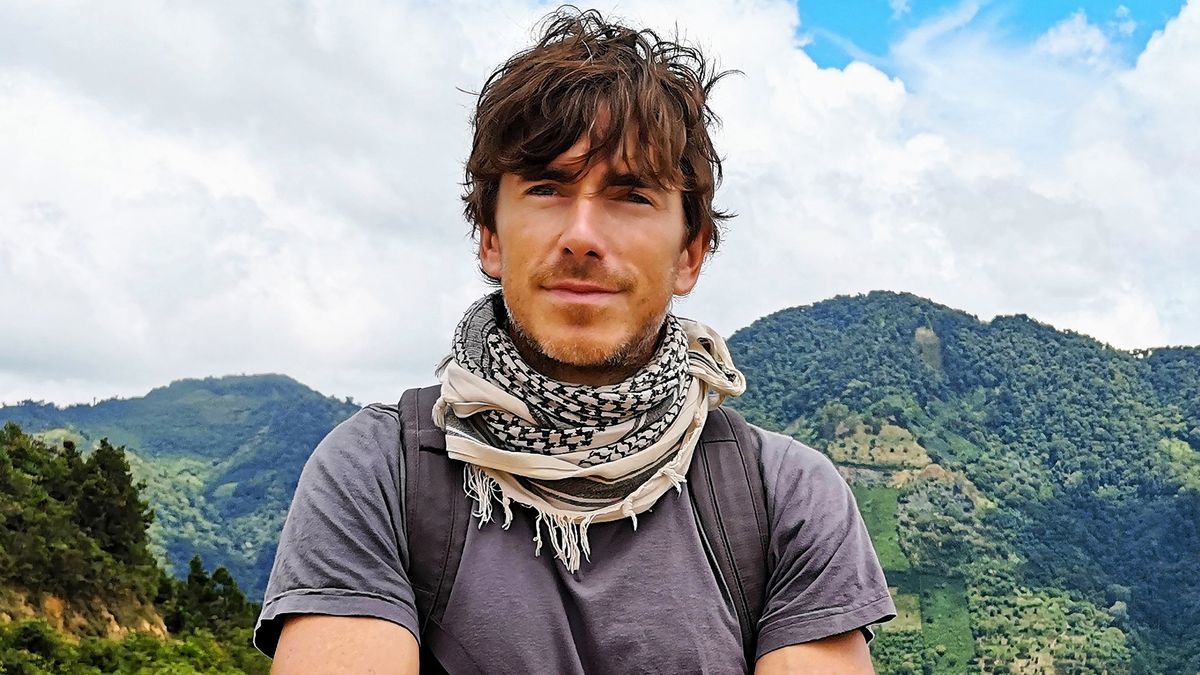 Simon Reeve - To The Ends Of The Earth