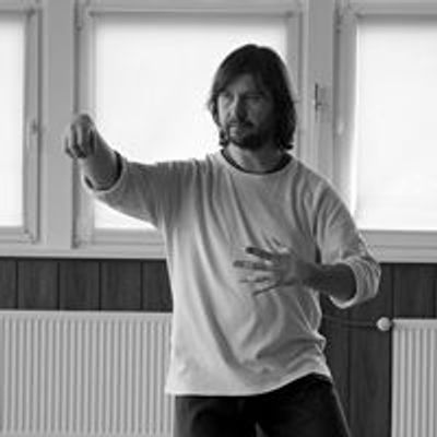 Tai Chi Chuan * * * Qi Gong ***  Mariusz Pietrzak