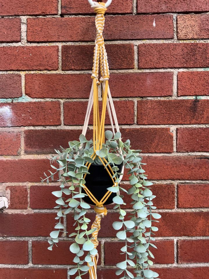 Create at Staircase - Macrame