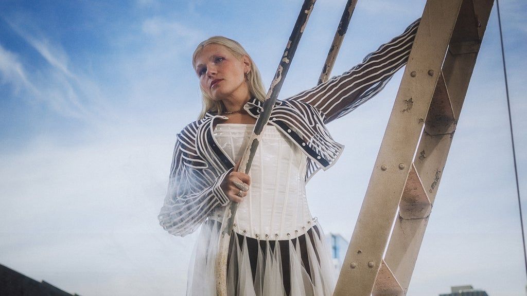 Maddie Zahm w\/ Mercer Henderson