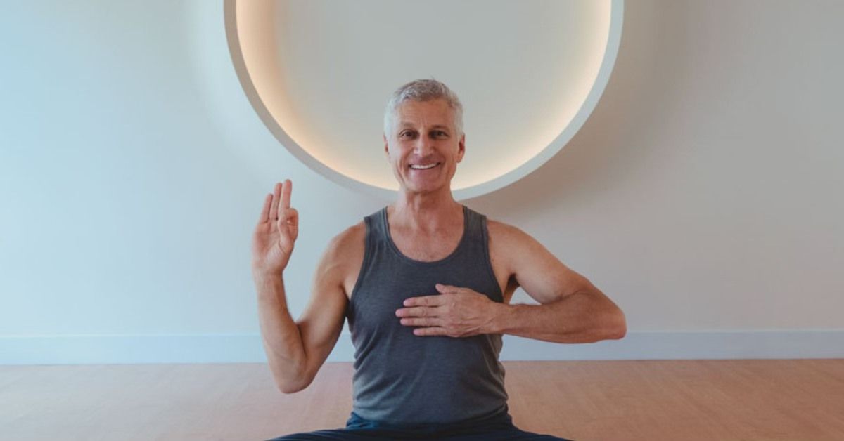 Kundalini Yoga: Meditation for a Calm Heart with Daniel Orlansky