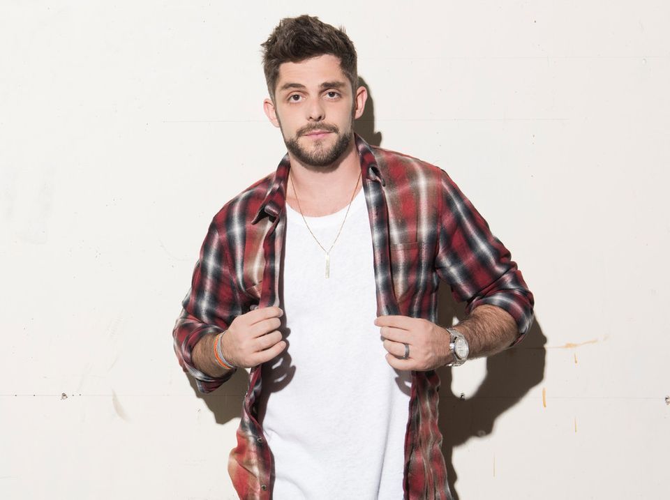 Thomas Rhett - Bring the Bar to You Tour