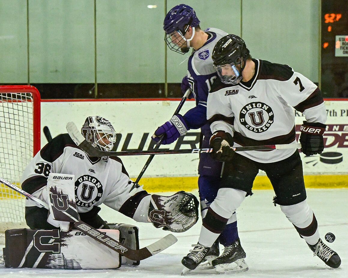 Union College Garnet Chargers at Princeton Tigers Mens Hockey at Baker Rink