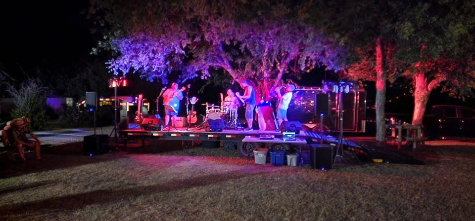 Live @ Twisted Sisters Patio Bar