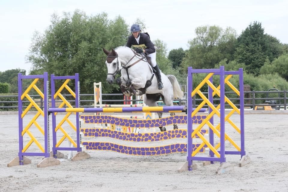 Show Jumping\/ poles XC skinnies and angles with Katie and Owen Cooper