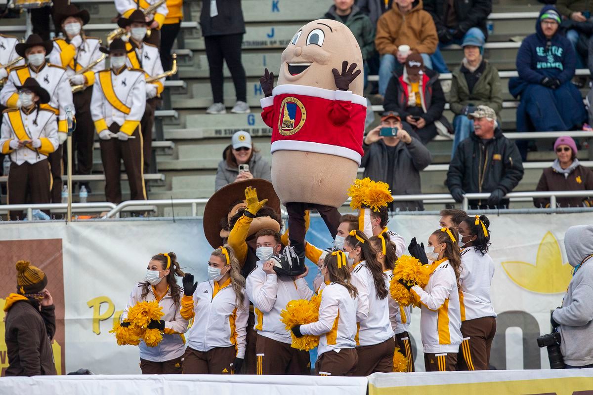 Famous Idaho Potato Bowl: Fresno State vs Northern Illinois