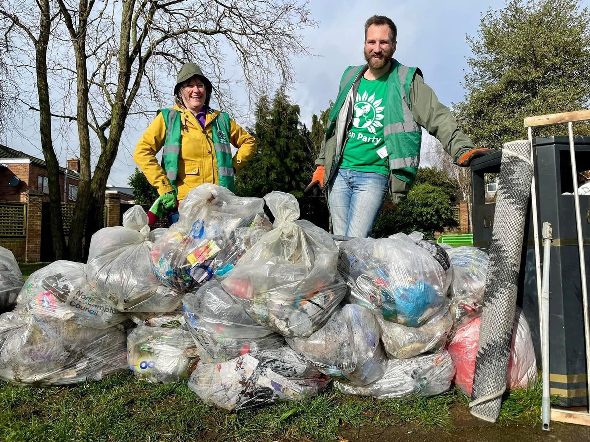 Barton Seagrave: St Botolph\u2019s\/Polwell Litter Pick