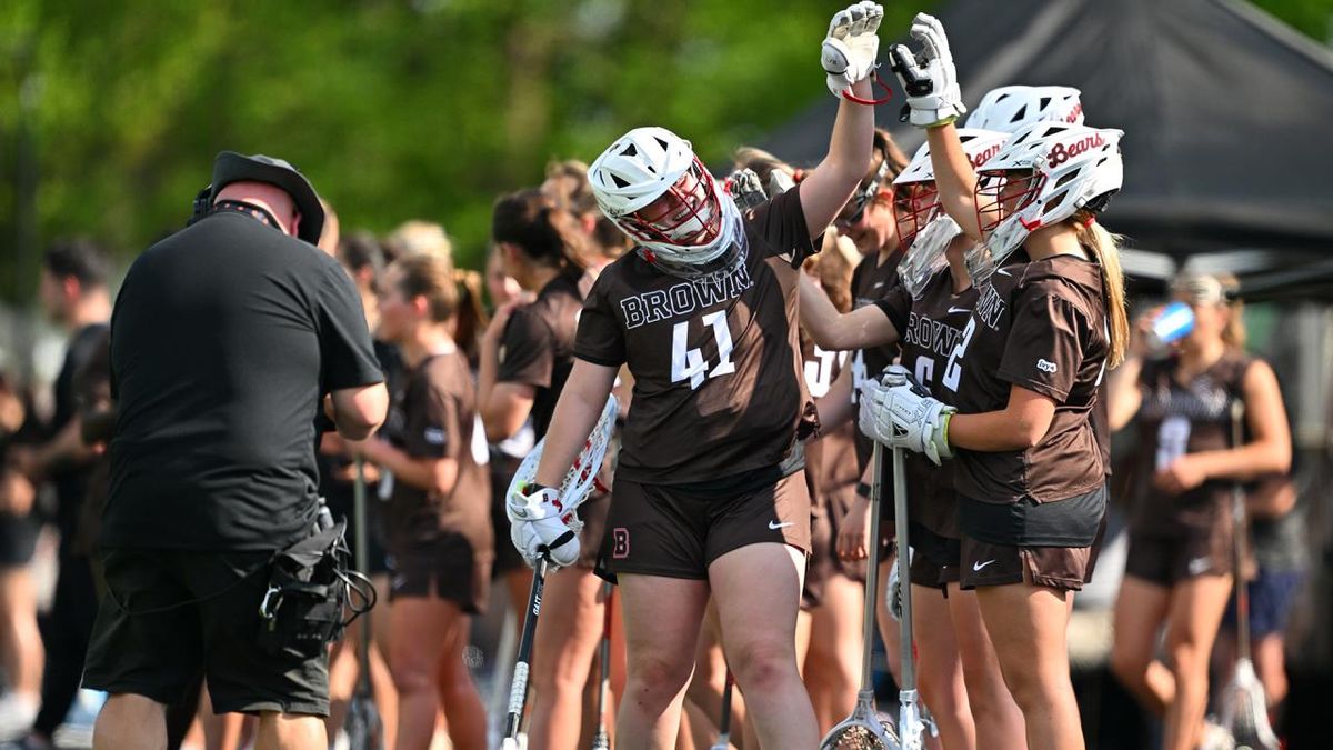 Parking Penn Quakers at Brown Bears Womens Basketball