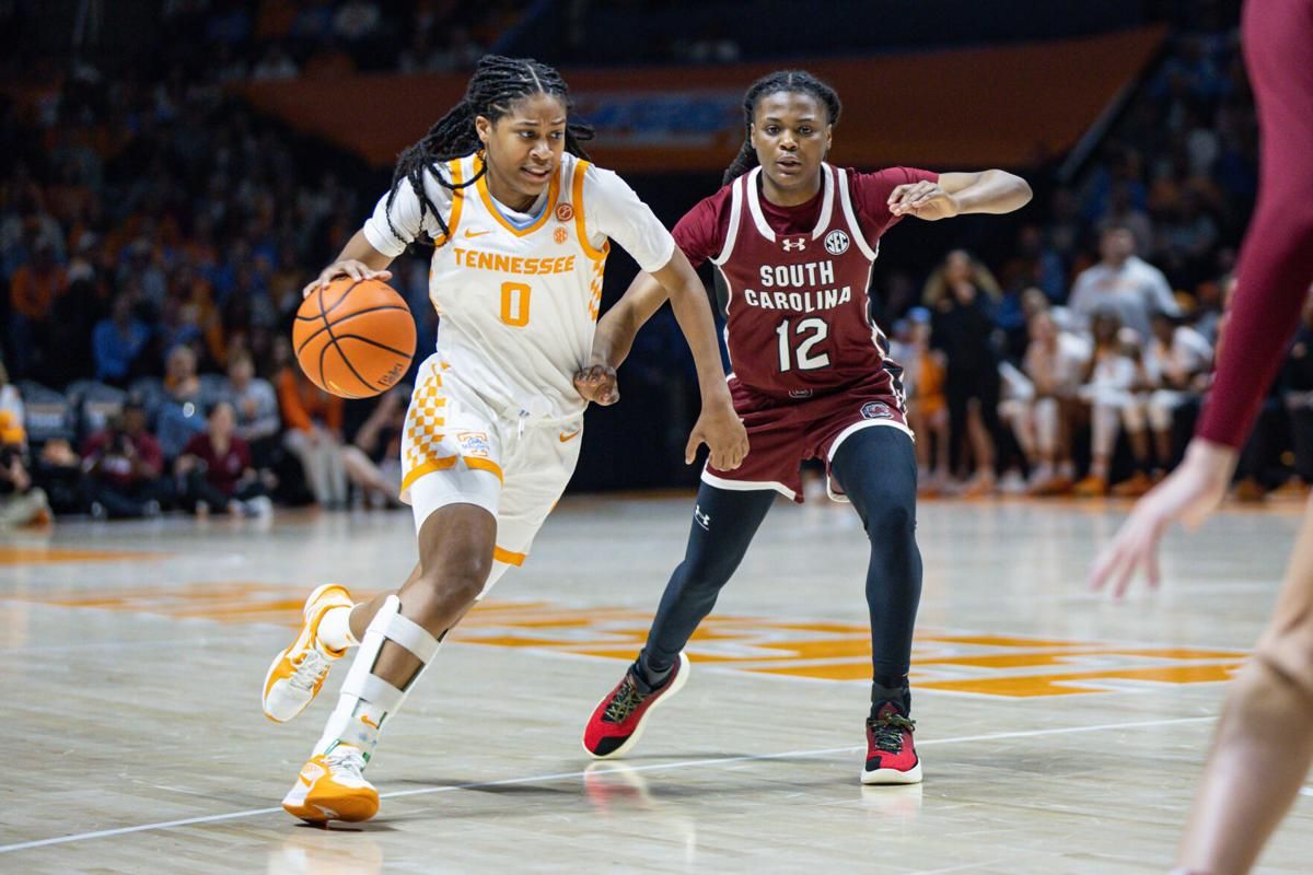 Parking Florida Gators at Tennessee Lady Volunteers Womens Basketball