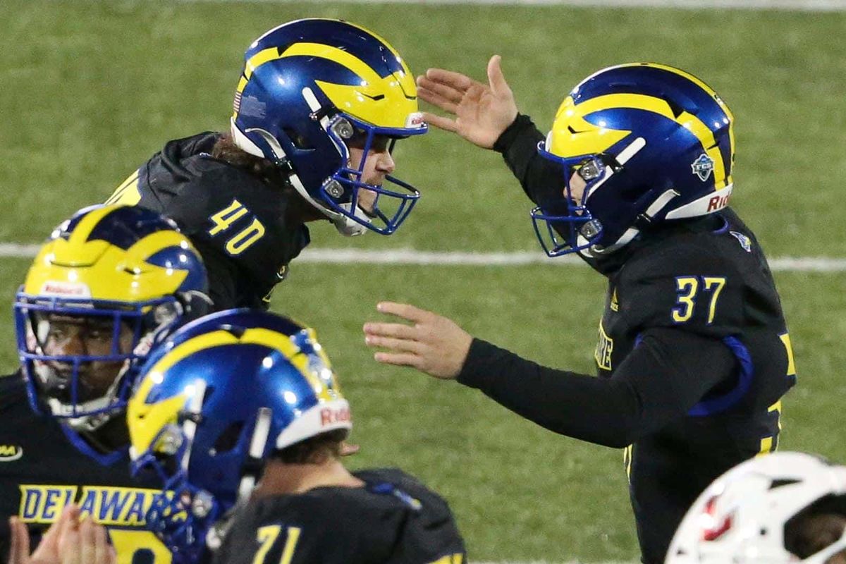 Delaware Blue Hens vs. UConn Huskies