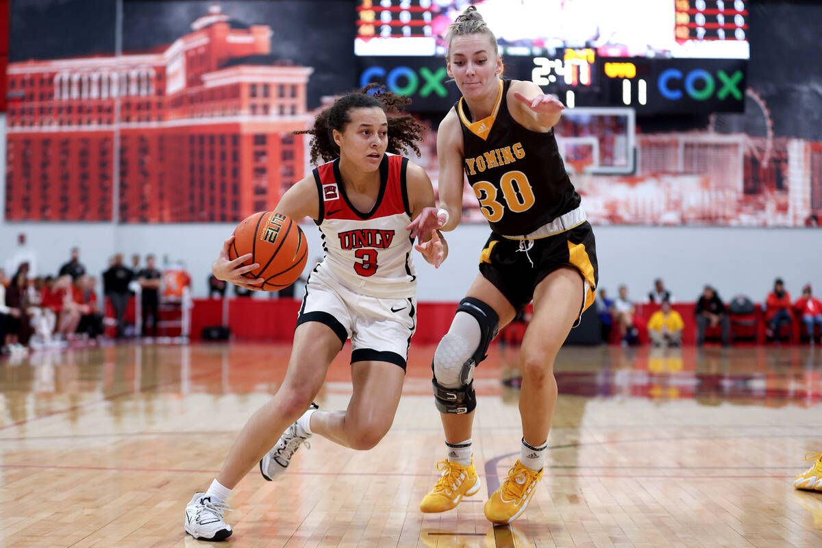 Mountain West Womens Basketball Tournament - Session 3