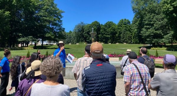 Visites comment\u00e9es du parc du Bois-de-Coulonge