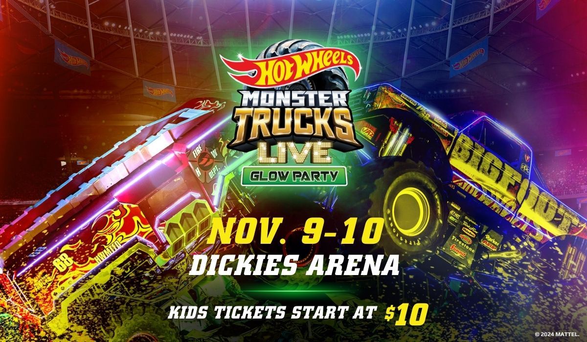 Hot Wheels Monster Trucks Live Glow Party