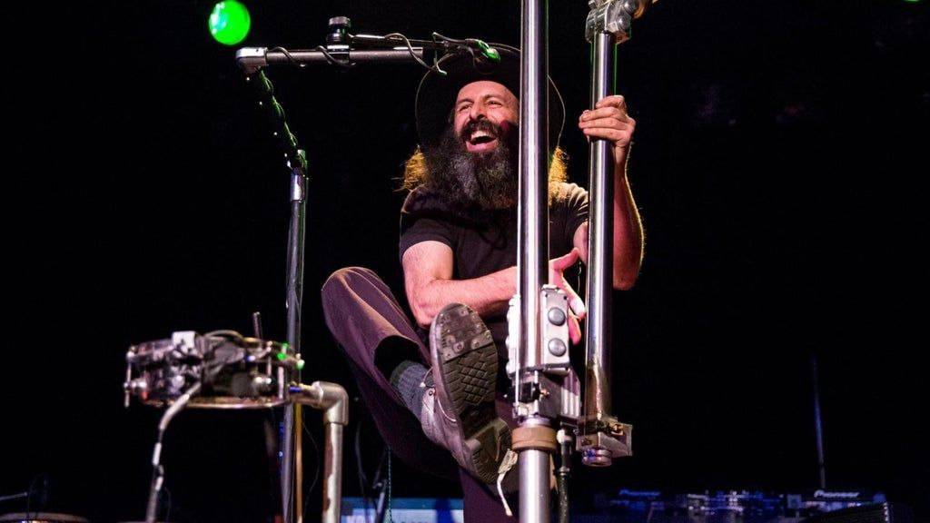 That 1 Guy: Moon Loops In 5D Tour