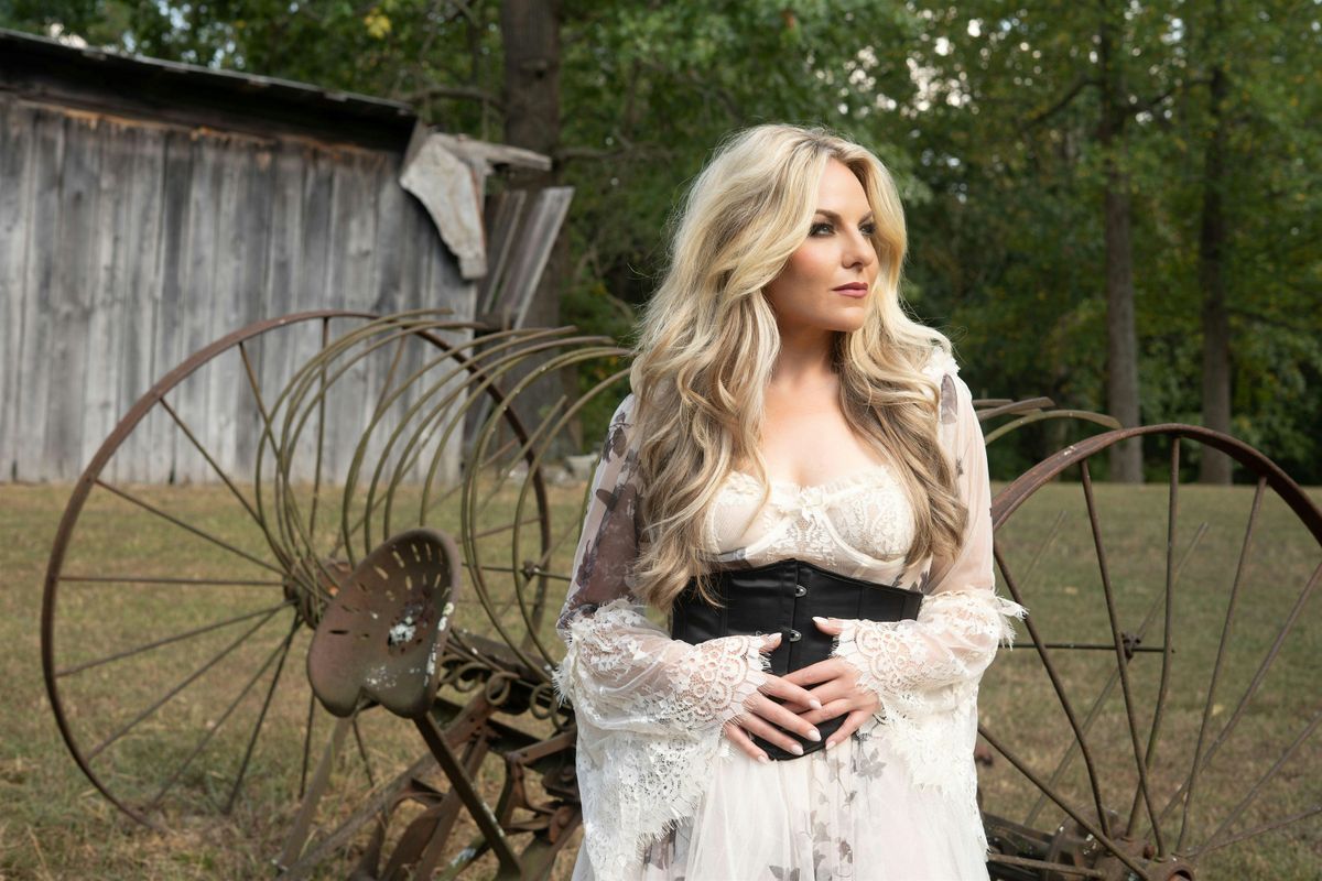 Direct from Nashville - Hannah Anders